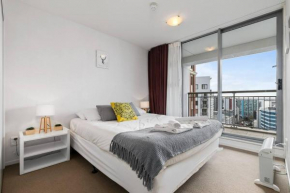 Wonderful Apartment in Quiet CBD Neighbourhood!